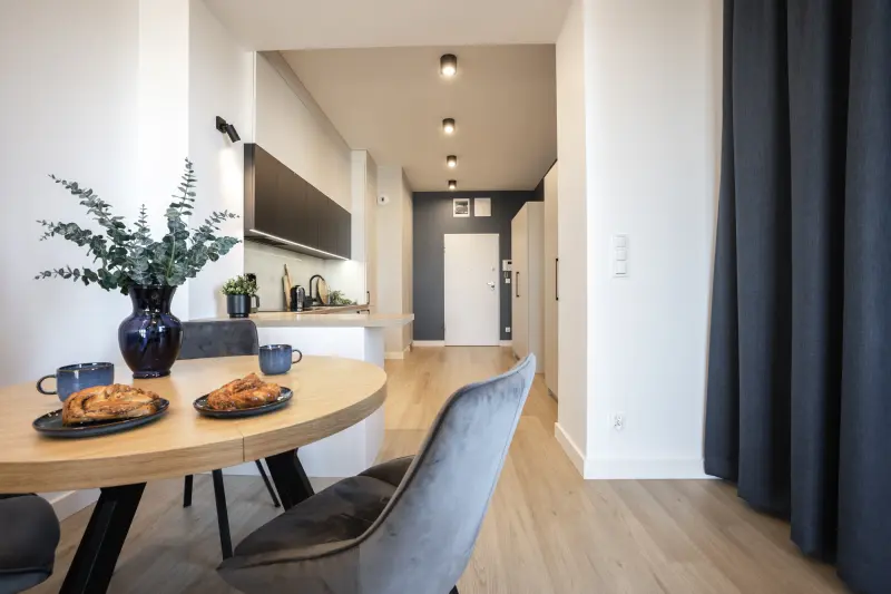 Metamorfoza Jana Pawła — zaaranżowane wnętrze po home stagingu