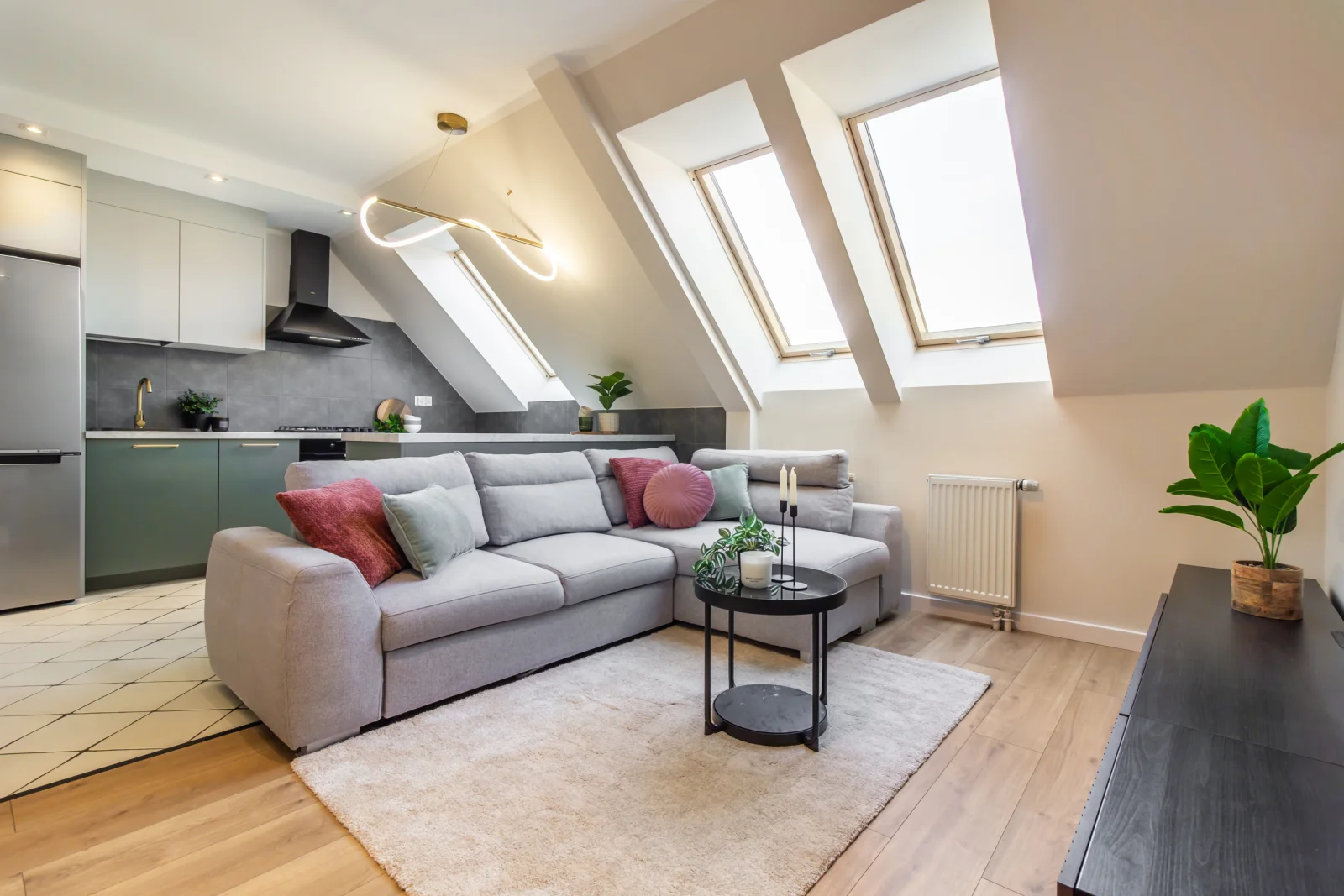 Rearanżacja mieszkania na Maślickiej — home staging, efekt metamorfozy wnętrza